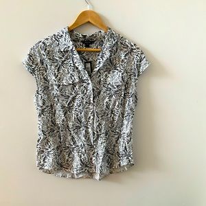 NWT - Cute white with black floral design - Short Sleeve Button-down shirt